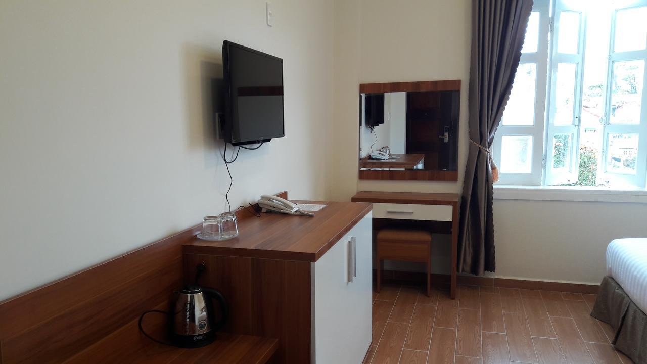 Nang Vang Hotel Đà Lạt Extérieur photo