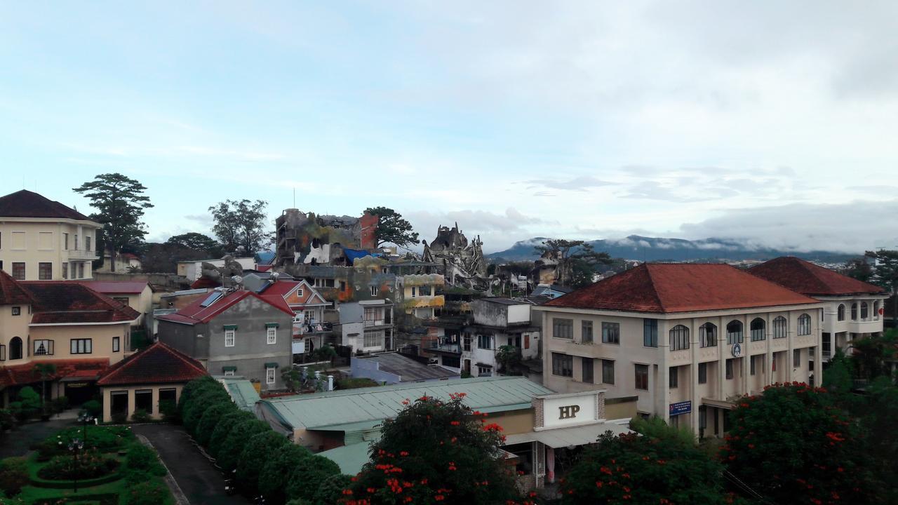 Nang Vang Hotel Đà Lạt Extérieur photo