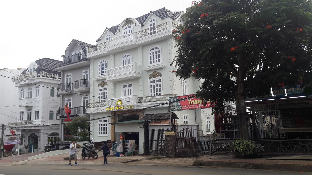 Nang Vang Hotel Đà Lạt Extérieur photo